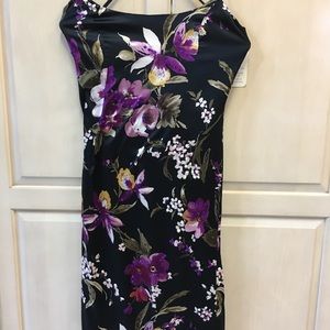 NWT women’s floral summer dress 👗 size 8